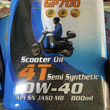 Nhớt nhập khẩu dành cho xe ga